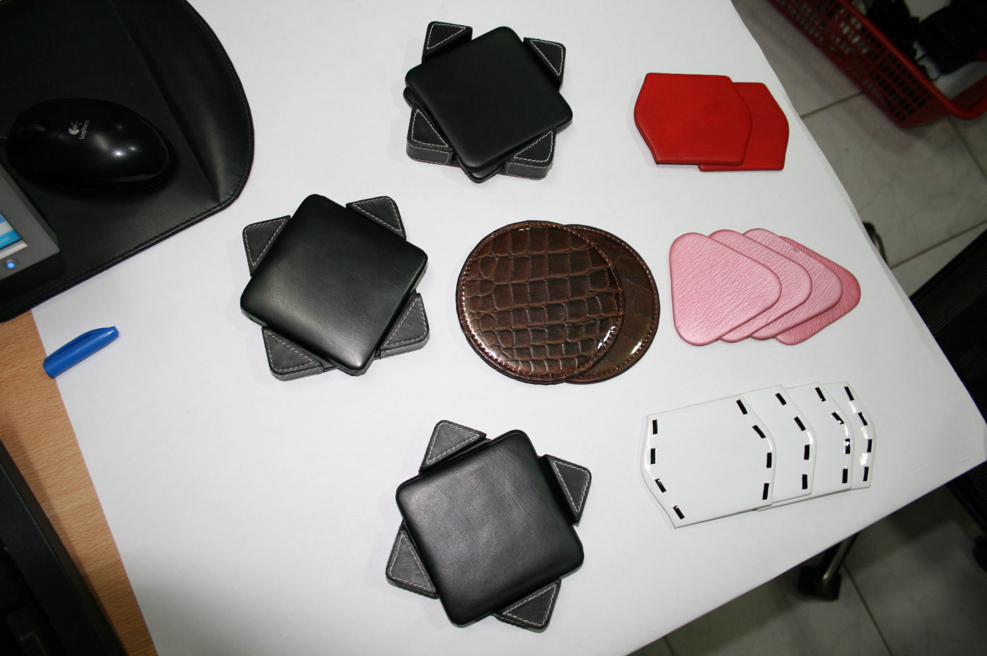 Leather Coaster Set - 7x7 Cm Square, Customizable Designs In All Sizes & Colors, Ideal For Hotels And Corporate Gifting