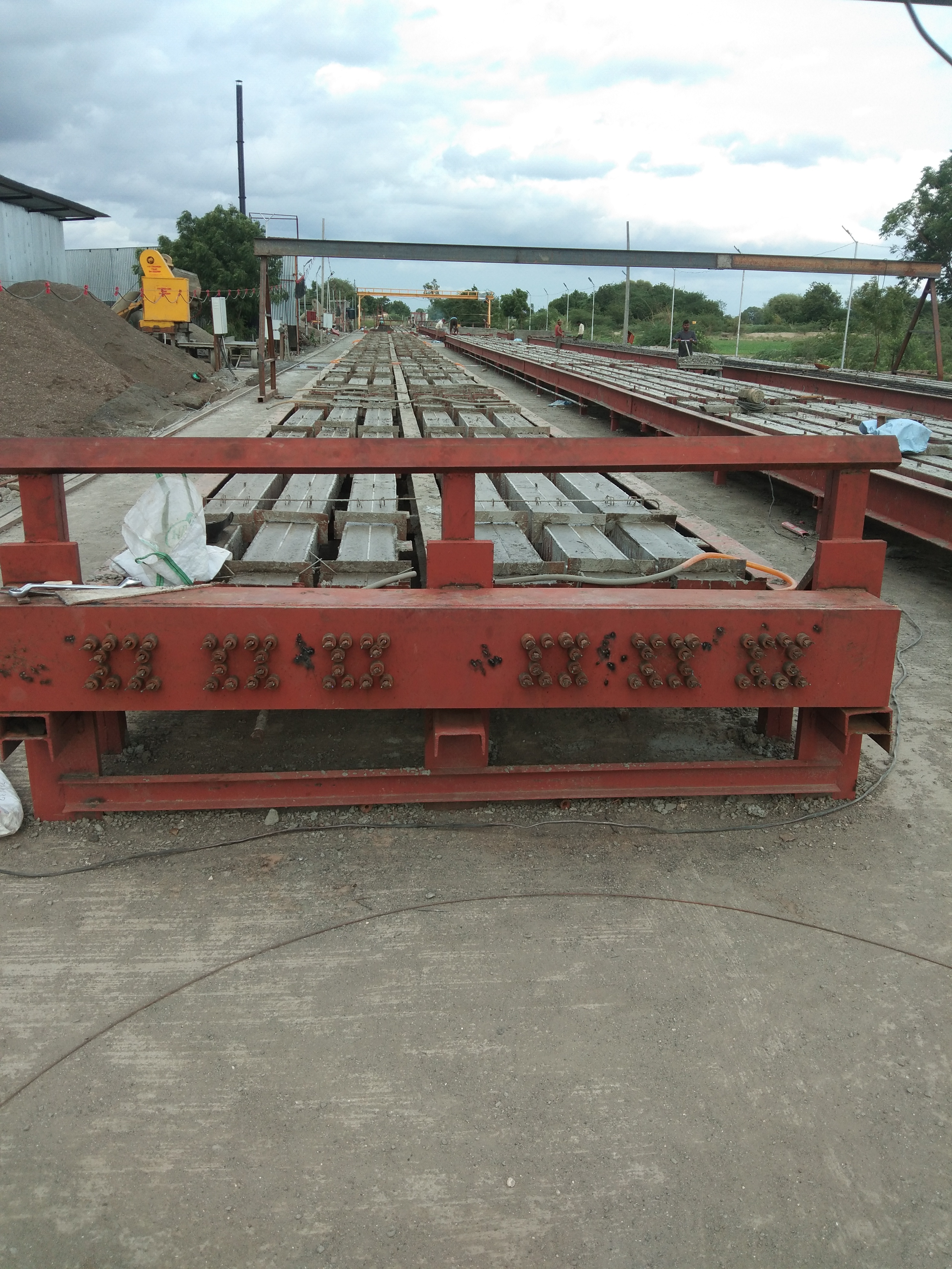 Psc Cement Pole Mould - Steel Material, U-shaped Dimensions | Powder Coated Finish, Smooth Surface Quality