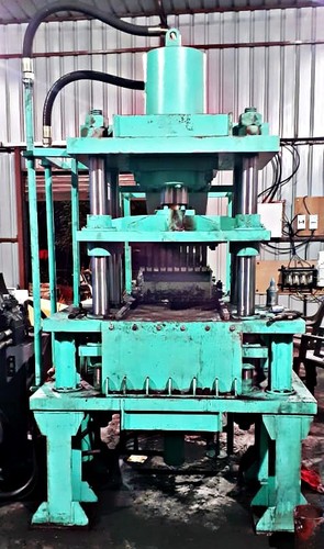 अर्ध-स्वचालित शीशा बनाने की मशीन