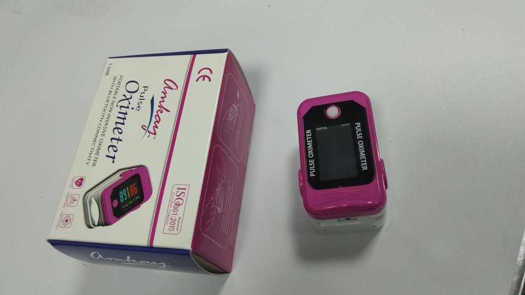 White & Pink Pulse Oximeter