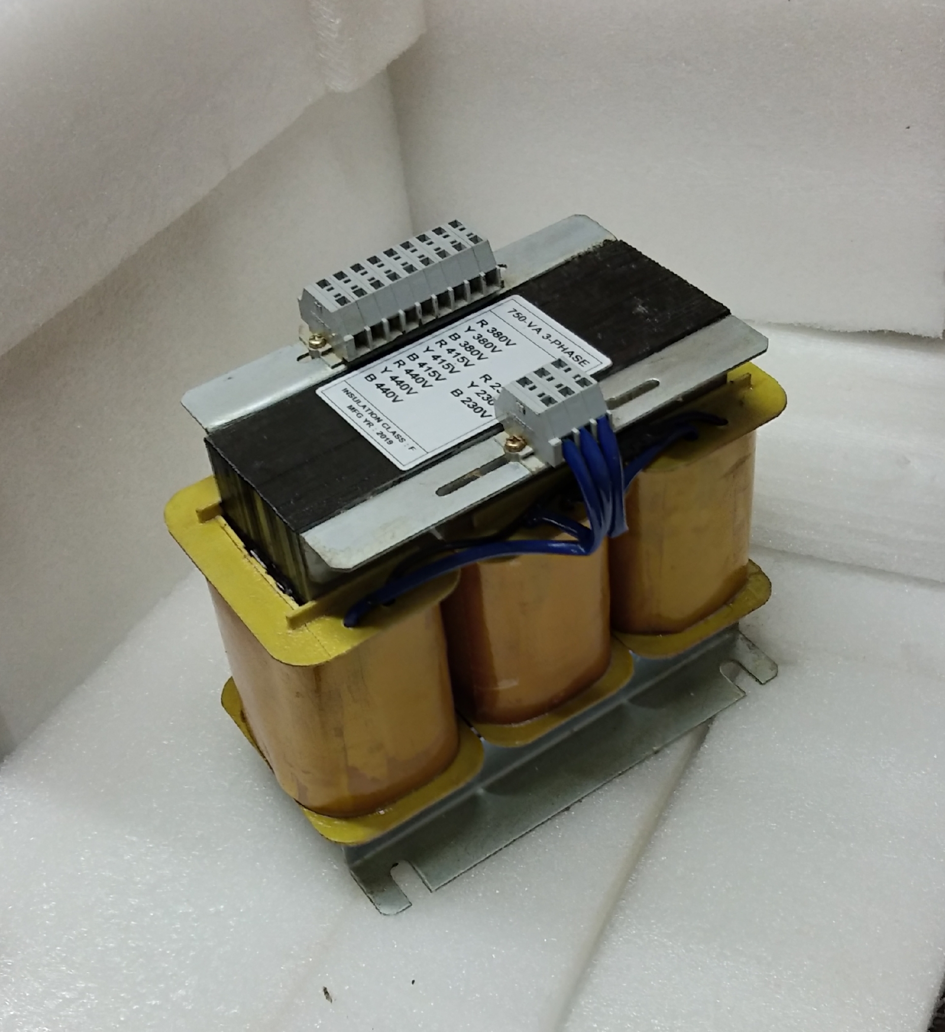 Isolation Transformer - Copper Core, 50 Hertz (Hz) Frequency | Ideal For Textile Machineries, Machine Tools, Power Modules, Controllers, Ups, Power Converters