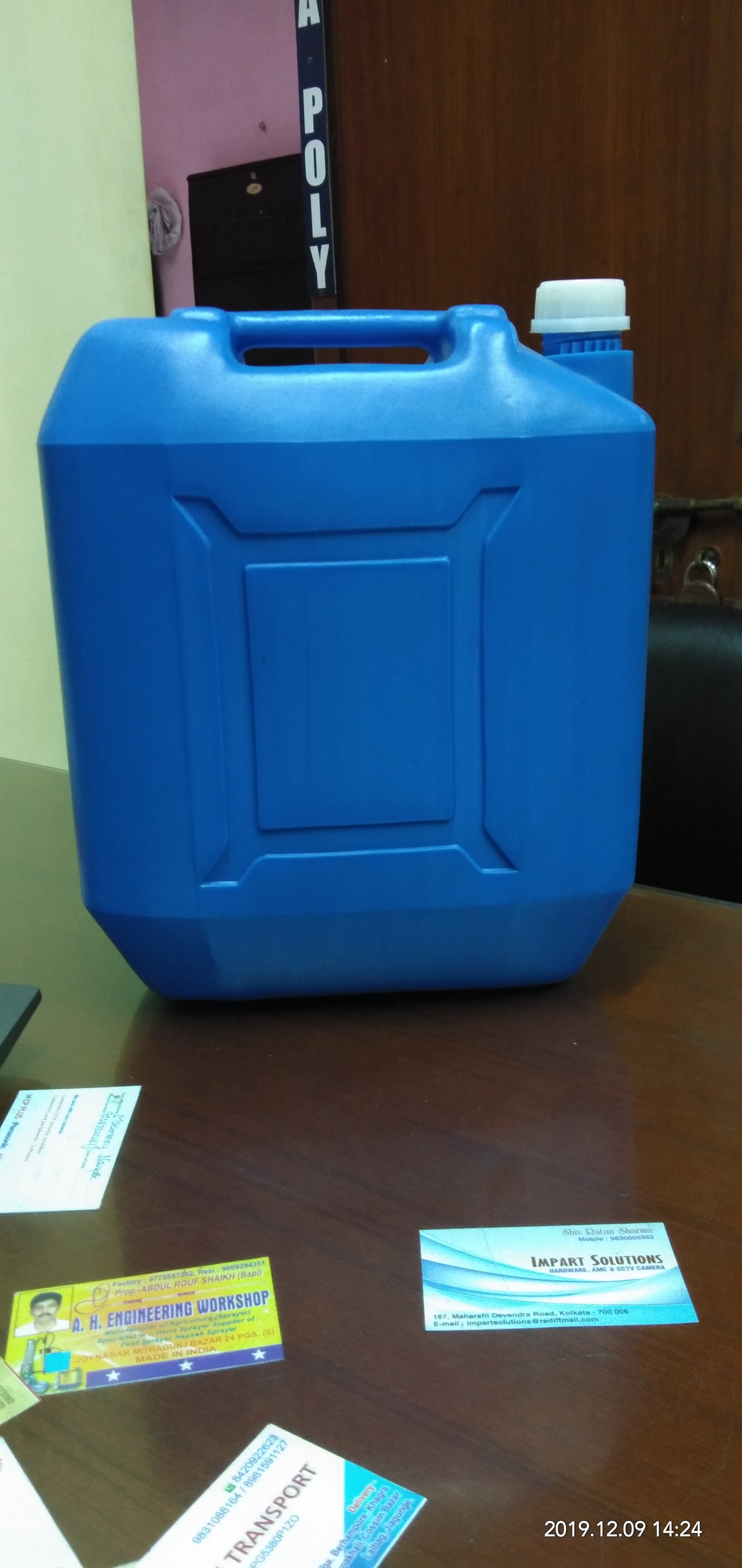 Plastic Stackable Jerry Cans