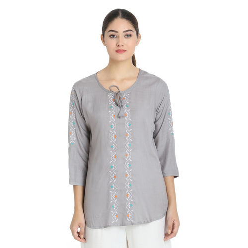 मल्टी लेडीज़ टॉप