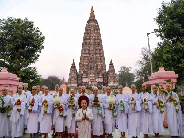 Buddhist Tour Package03