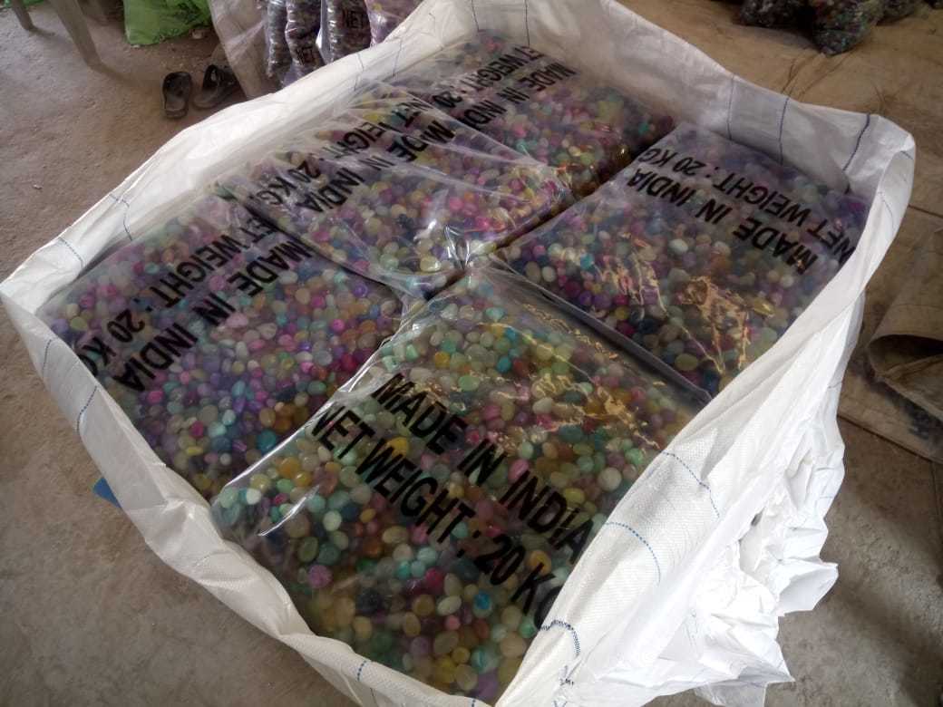 Factory Direct Supply Supper Polish Multicolor Small Size Mix Onyx Pebbles Crystallized Glass Stone