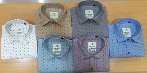 पुरुषों के सूती शर्ट्स