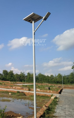 Black And Silver Solar Integrated Led Street Light 12W