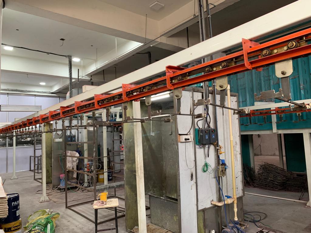 Overhead Conveyor - Mild Steel, Customized Size And Color, 100-1000 Kg Load Capacity | Robust Design, High-performance Efficiency, Versatile For Auto And Food Industries