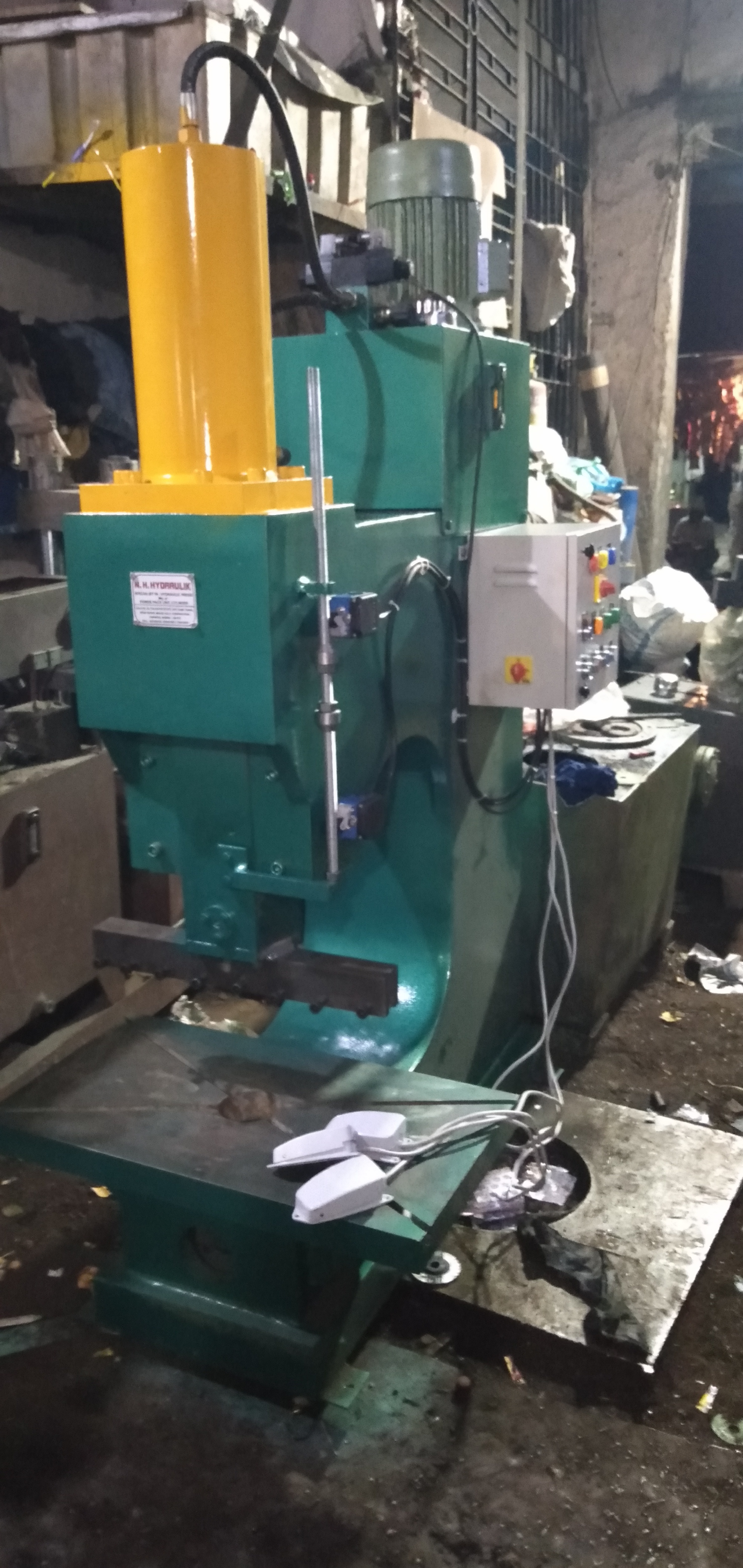 Sheet Banding Machine