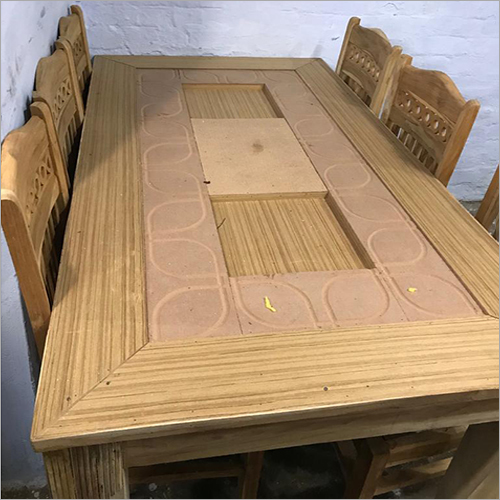 हस्तनिर्मित लकड़ी का डाइनिंग फर्नीचर