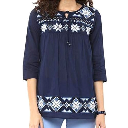 महिलाओं का कपास टॉप