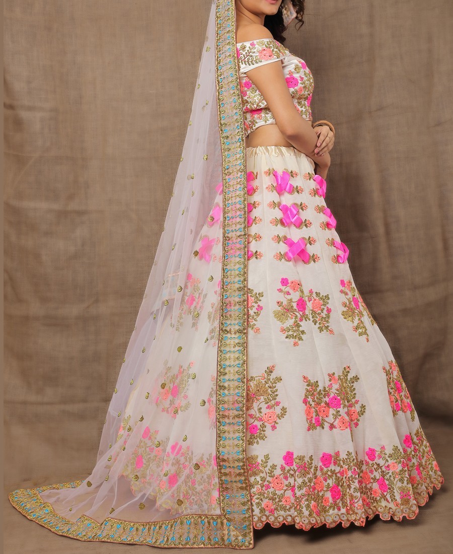 White & Ping Reebin Lehenga