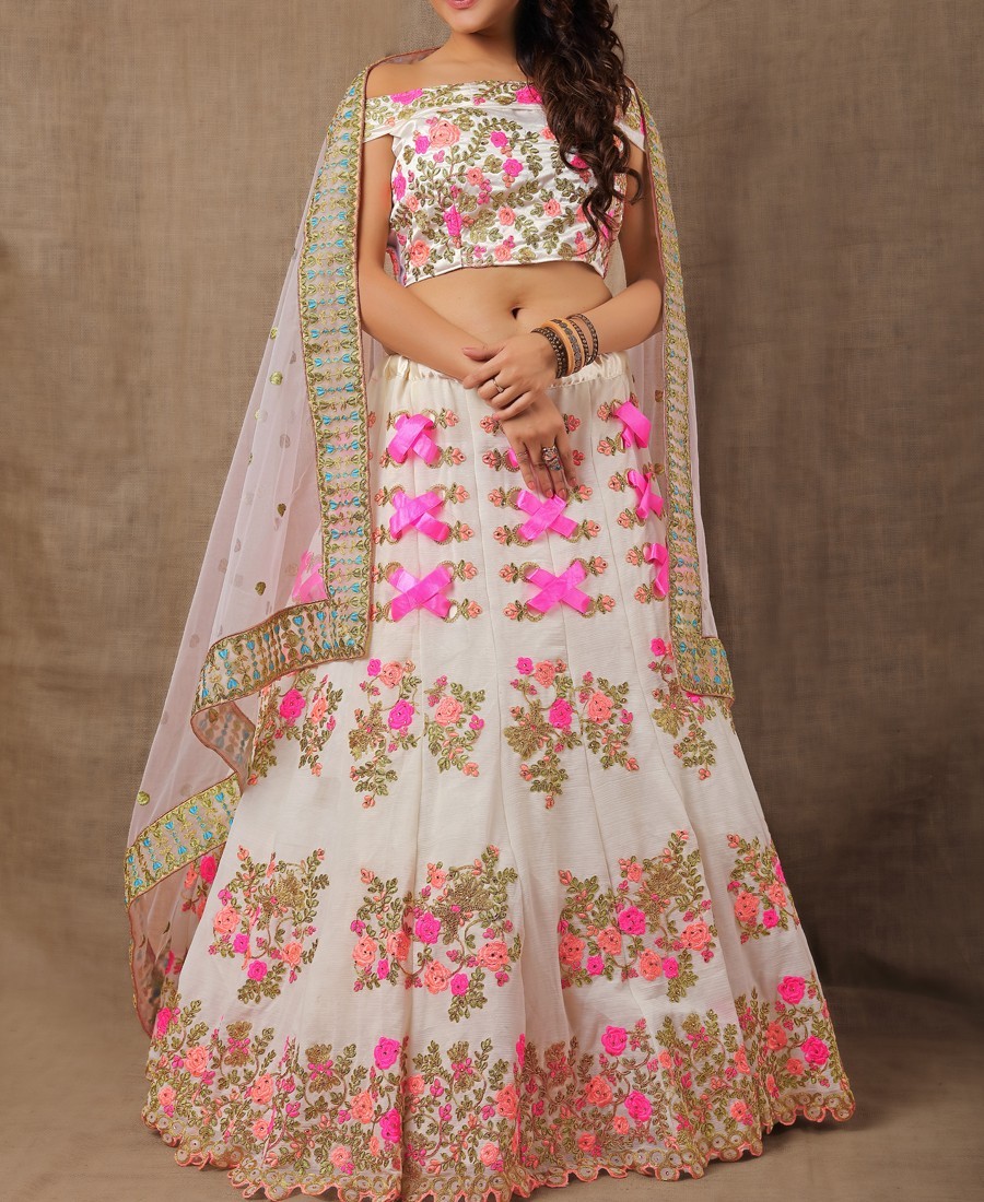 White & Ping Reebin Lehenga