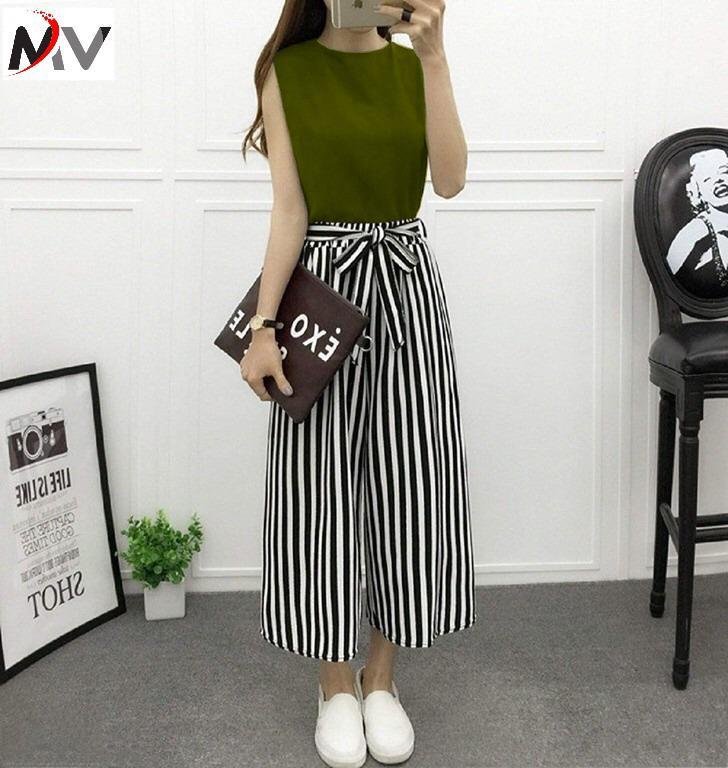Western Top Plazoo - Heavy Rayon Top 22 Inch, Heavy Crepe Palazzo With Belt | Digital Print, Comfortable Fit, Inner Top