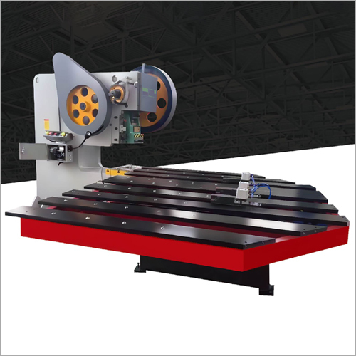 ऑटो फीडिंग वर्किंग टेबल के साथ पंच प्रेस