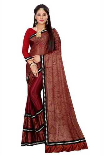 लाल साड़ी