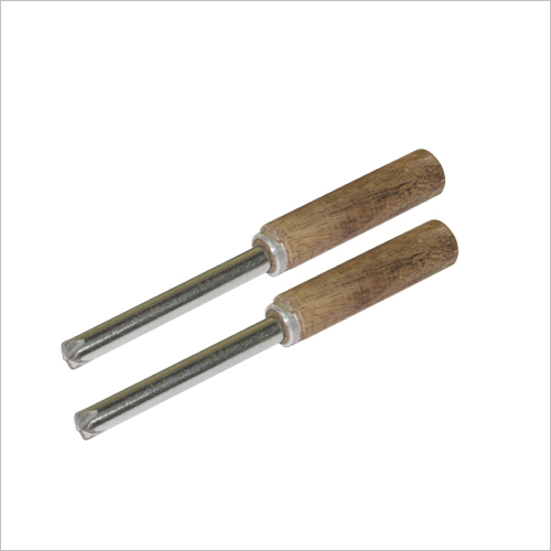 चारकोल बोरर