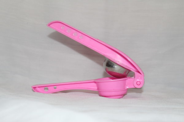 Lemon Squeezer - Food Grade Plastic, Red & Green Colors | Easy Press System, Lightweight, Sleek Design, Hassle-free Juicing