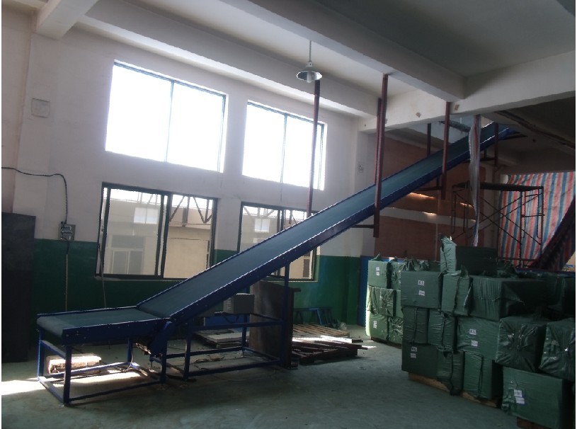 Belt Conveyor - Aluminium / Ss / Ms, Customized Sizes, 50 - 1000 Kg/m Load Capacity | Oil Resistant, Abrasion Resistant, High Performance Efficiency