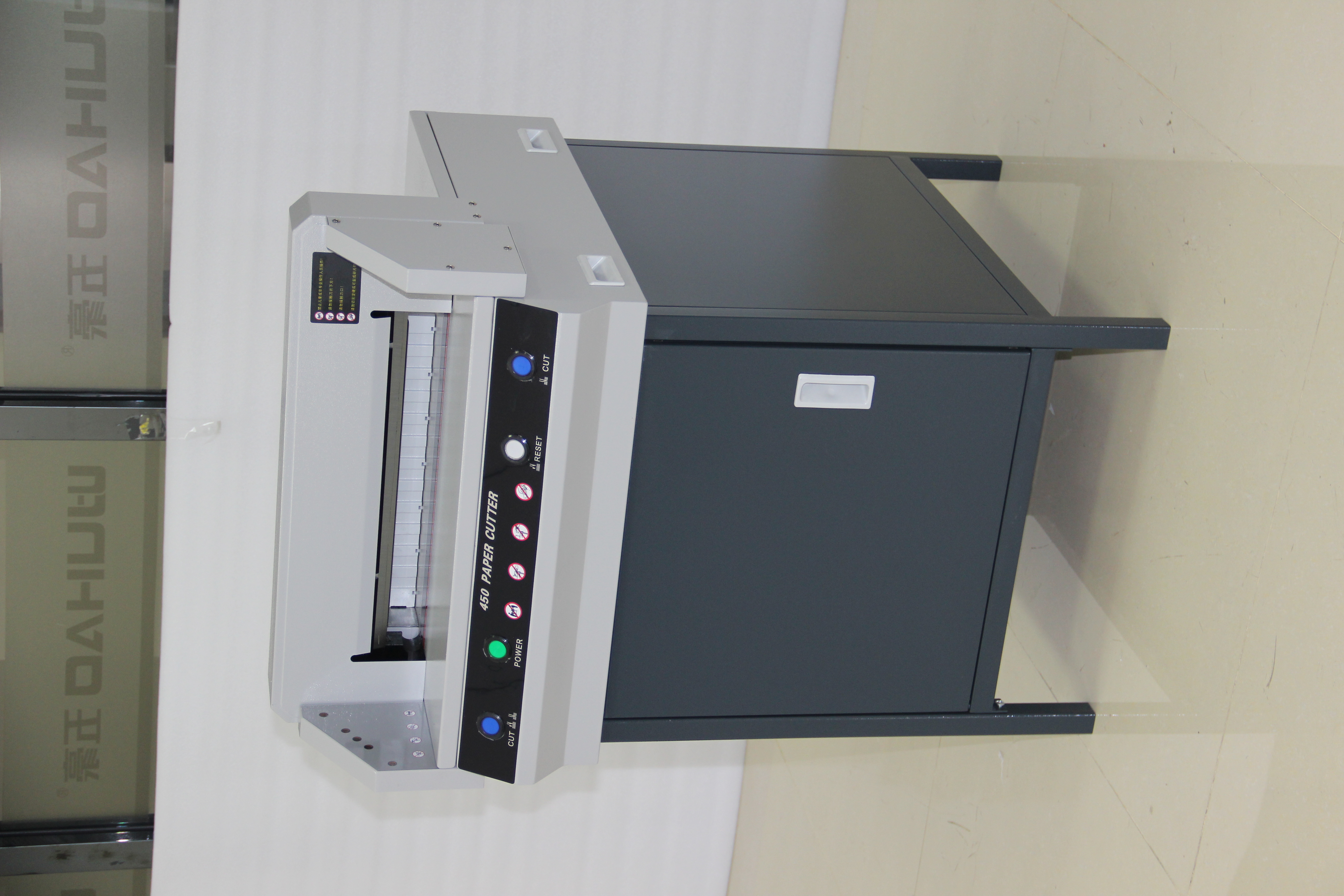 450v+ Paper Cutter - 450x450mm Cutting Width, 40mm Cutting Height | Precision Control, 750w Power, Auto Clamp Mechanism, Safety Cover