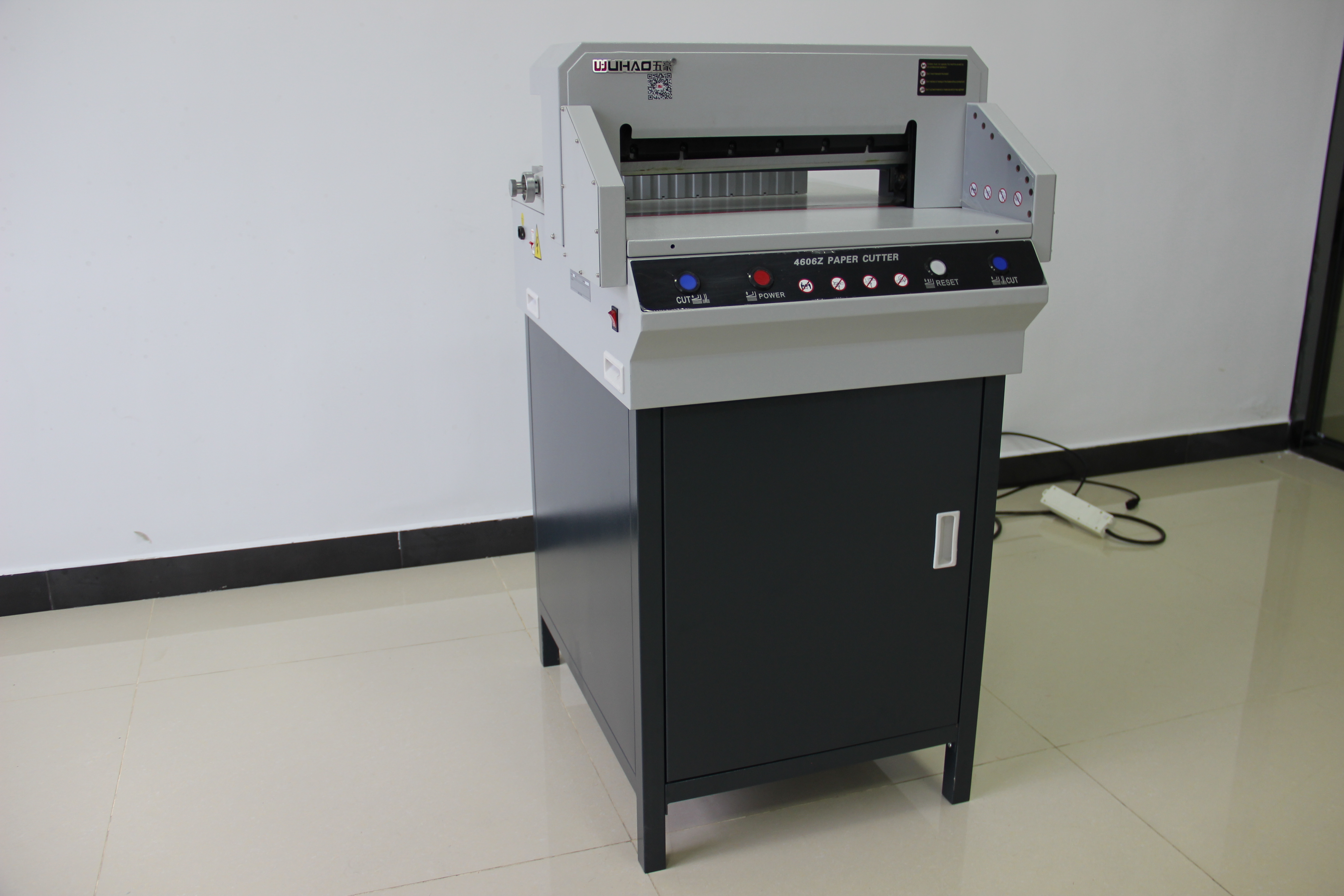 Grey 4606z Paper Cutter