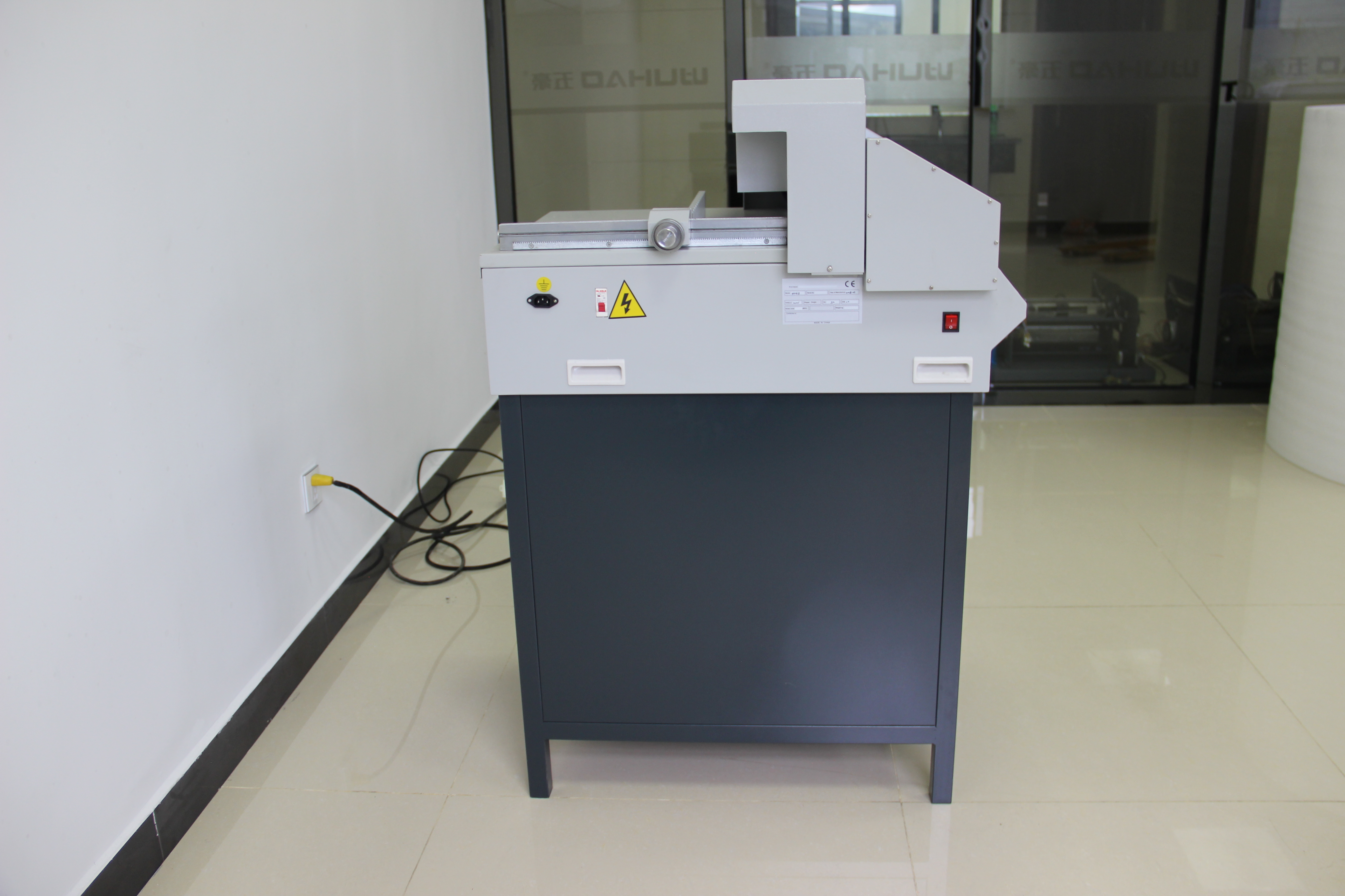 Grey 4606z Paper Cutter