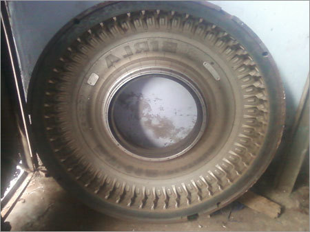 टायर मोल्ड्स