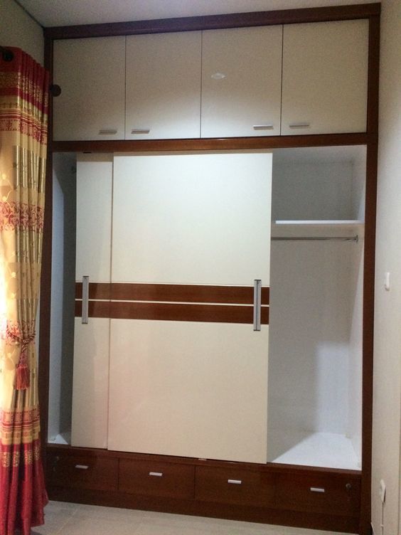 Designer Wardrobe - Wooden 6-7 Ft Height | Modern Indian Style Scratch Resistant Mirror Sophisticated White And Black Finish