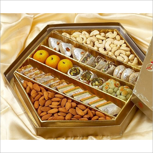 Laminated Material 5 Compartment Dry Fruits Packing Box