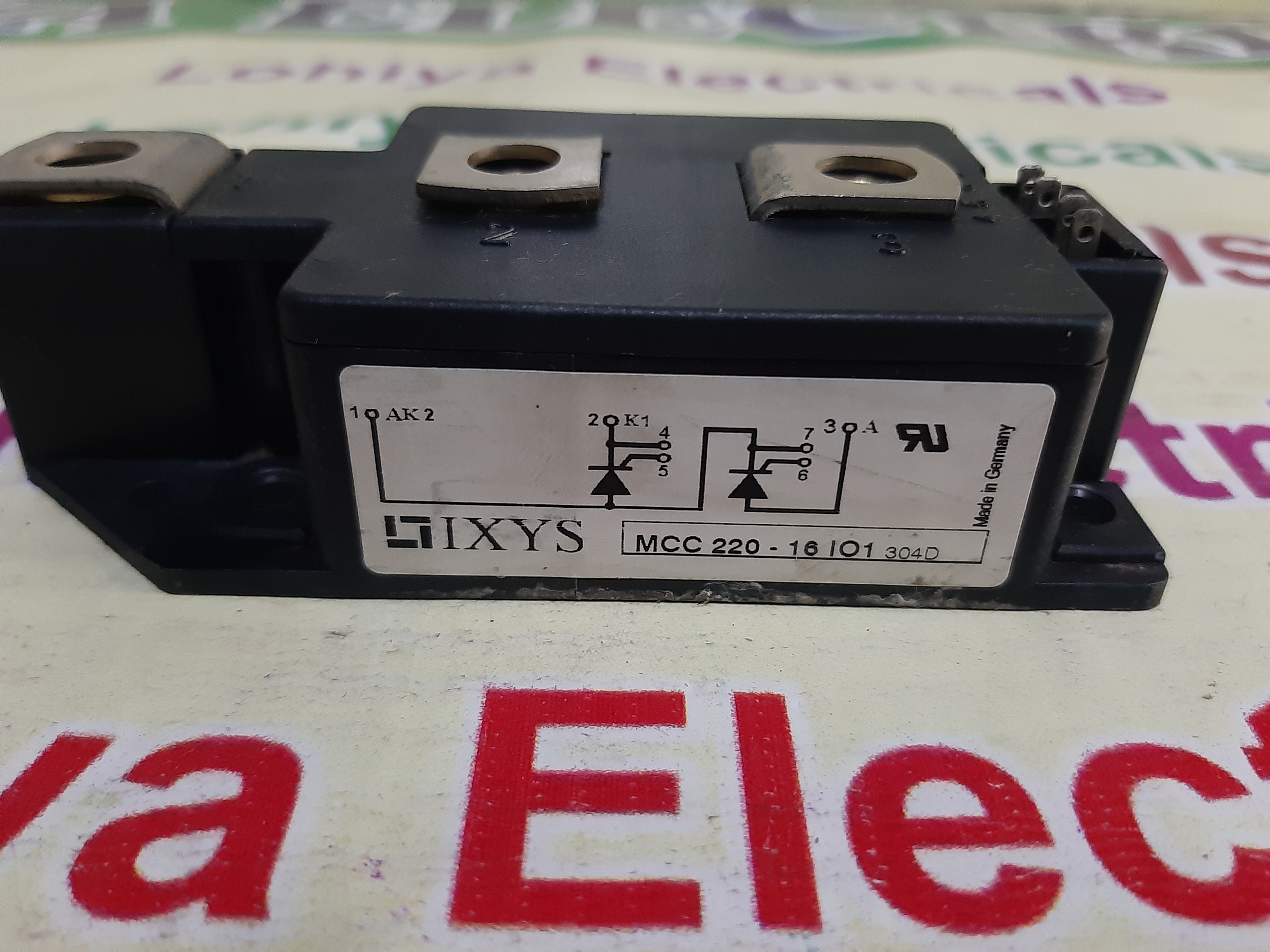 Ixys Igbt - 107x62x30mm, 1200v 50a, Panel Mount | Fast Switching, Integrated Diode, High Isolation Voltage