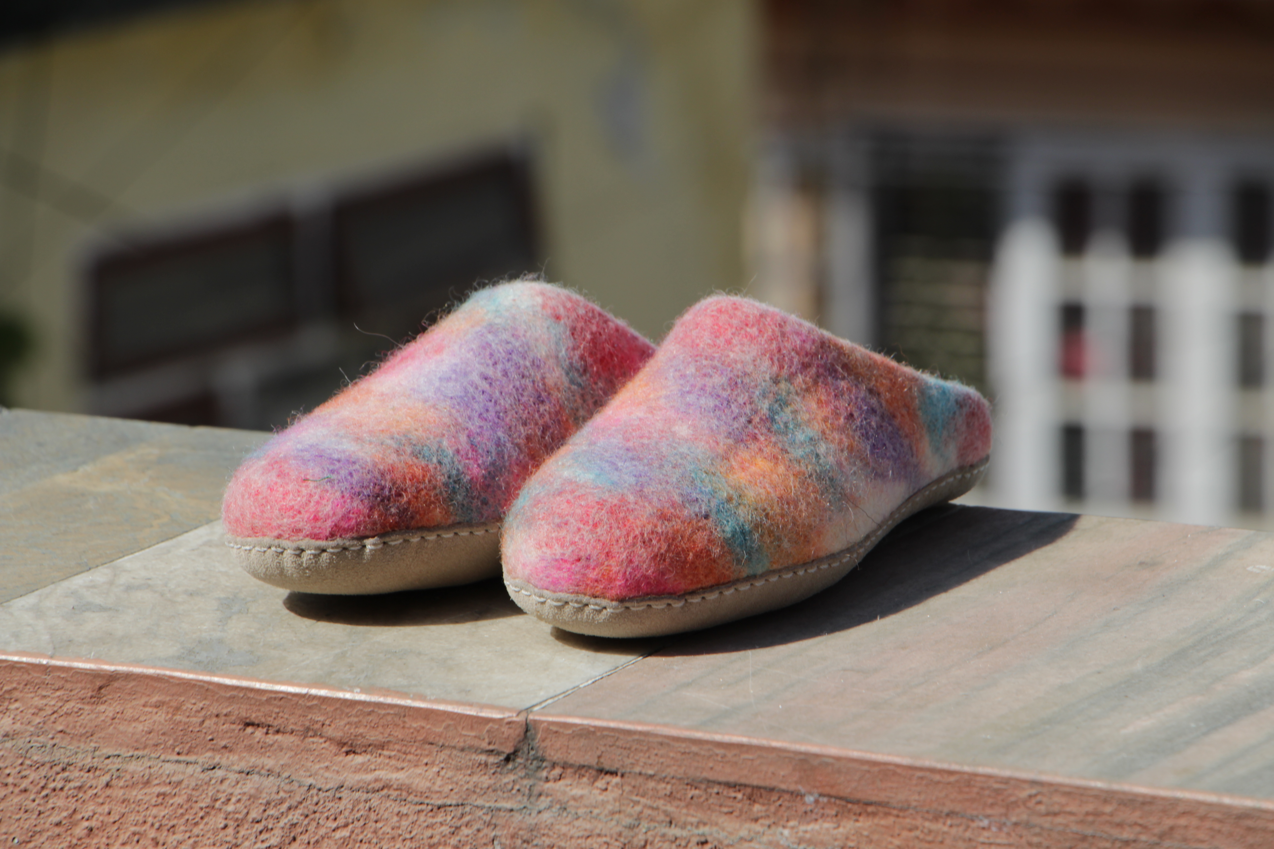 Light Weight Felt Slippers