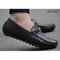 मेन्स डिज़ाइनर टैन ब्राउन लोफ़र्स