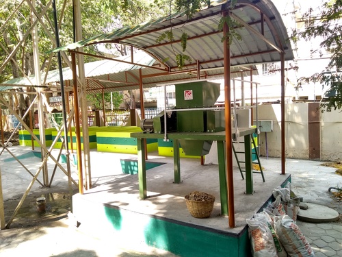 Leaf Waste Shredder Park - Automatic Grade: Semi-Automatic