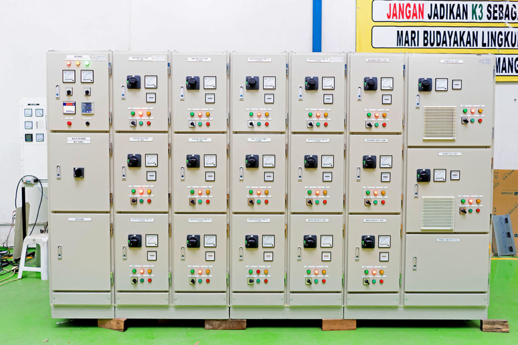 Mcc Panel ( Motor Control Center ) Base Material: Mild Steel