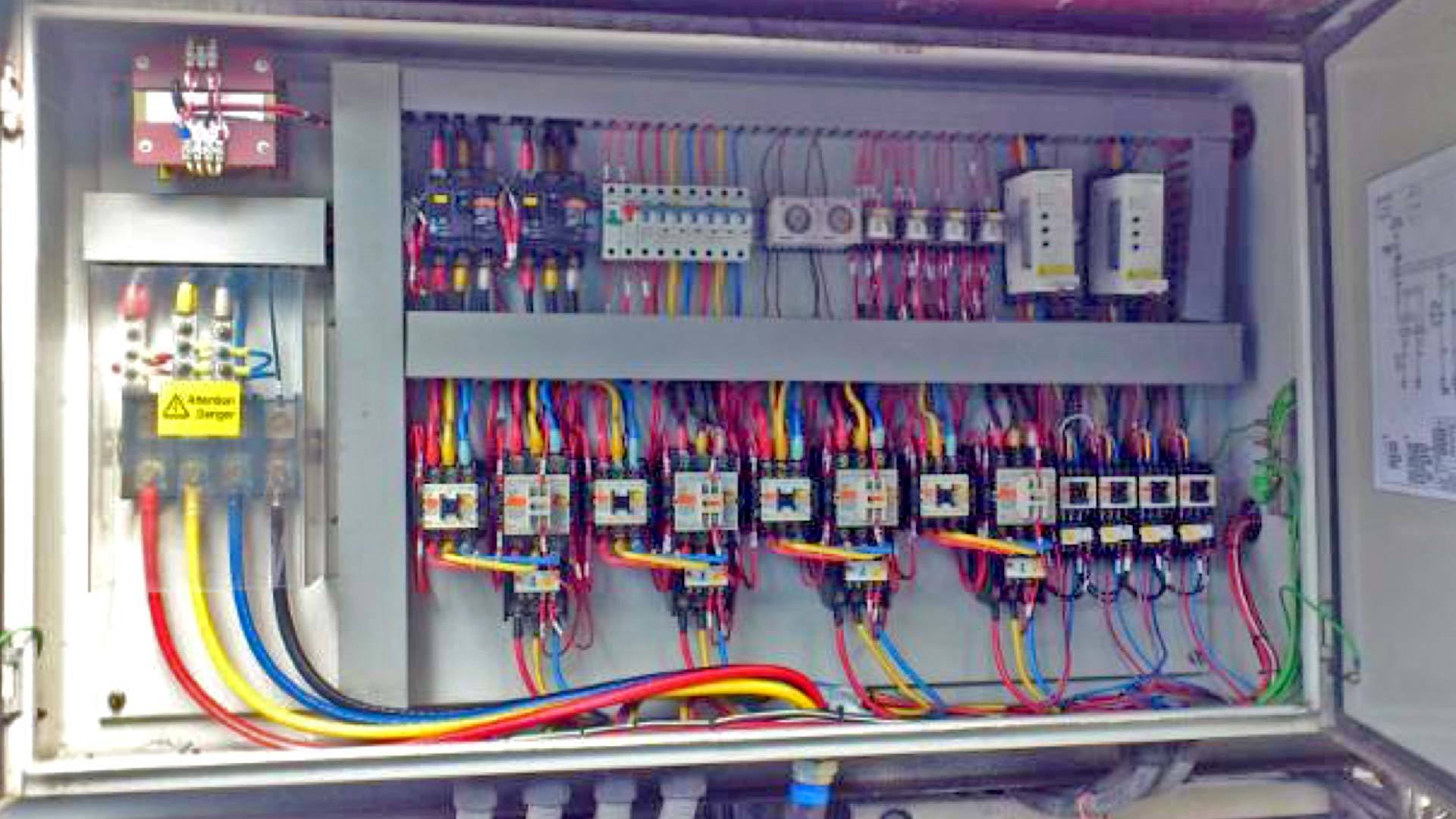 Plc Panel - Stainless Steel, Mild Steel, Aluminium , Ip55 Protection Level, 12 Month Warranty - Powder Coated, 32-6300 Maximum Output Current, 50-60 Mhz Frequency