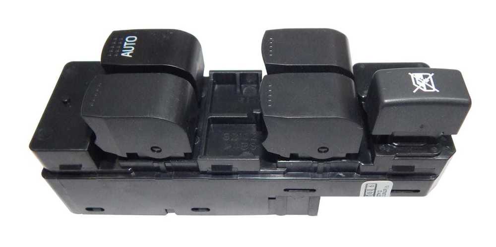 Power Window Switch Master Frh Estilo (Cinew) Vehicle Type: 4 Wheeler