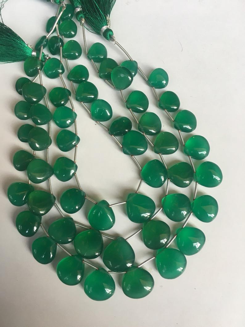 Aaa Green Onyx Smooth Heart Shape Beads - 19 Pcs Strand, 10/10-14/14mm Natural Gemstone Quality