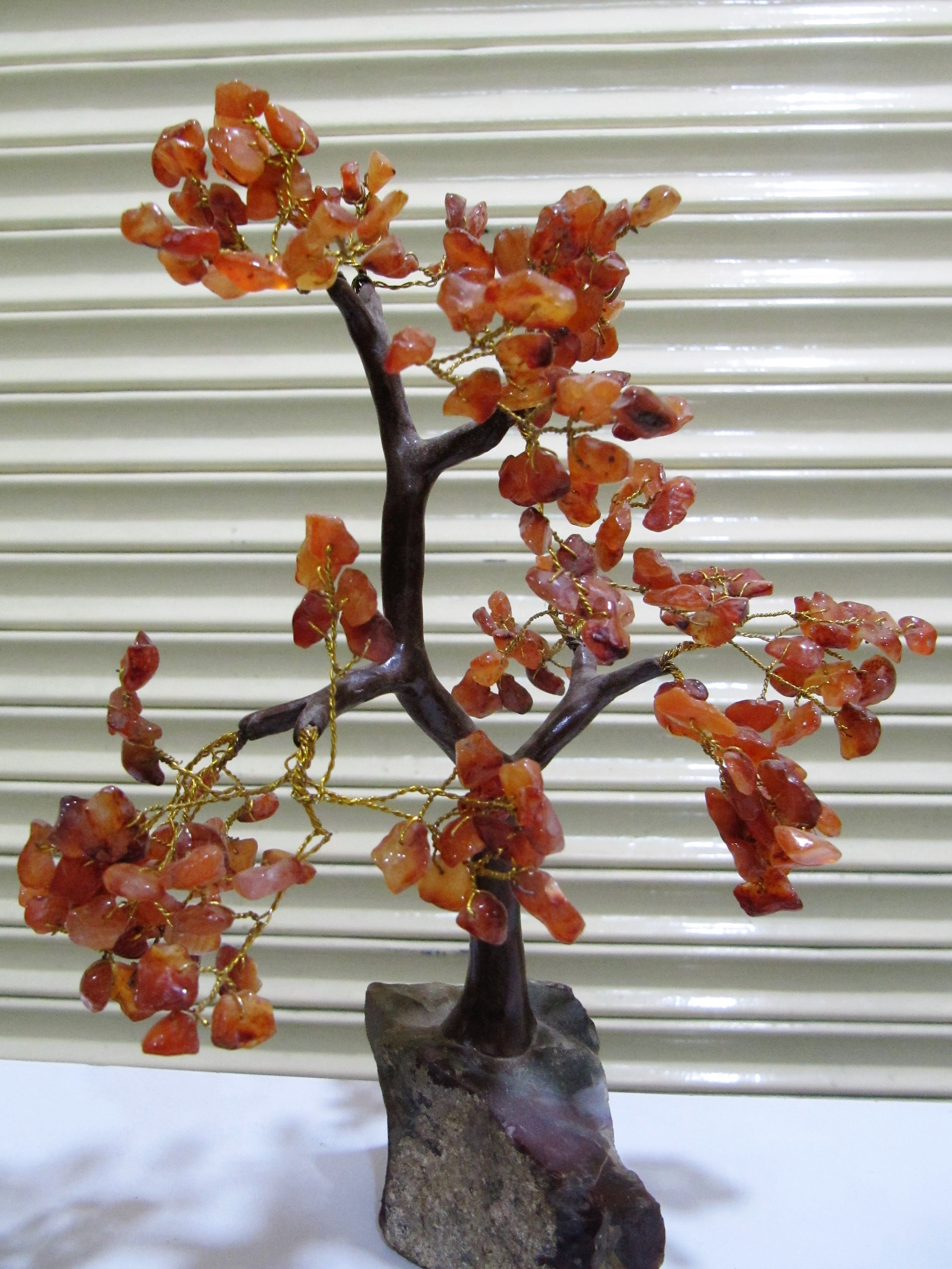 Orange Harmonize Carnelian Stone Healing Stone Tree Spritual Table Decor Office Gift 6-7 Inches Long.