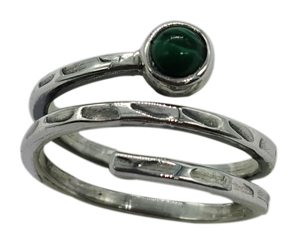 Green Adorable Malachite Stone 925 Silver Ring