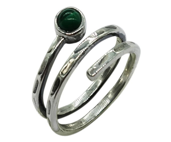 Green Adorable Malachite Stone 925 Silver Ring