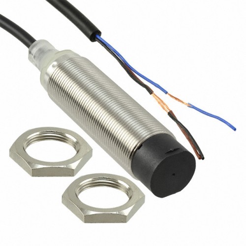 OMRON E2B-M18LN10-WP-C1 Proximity Sensor