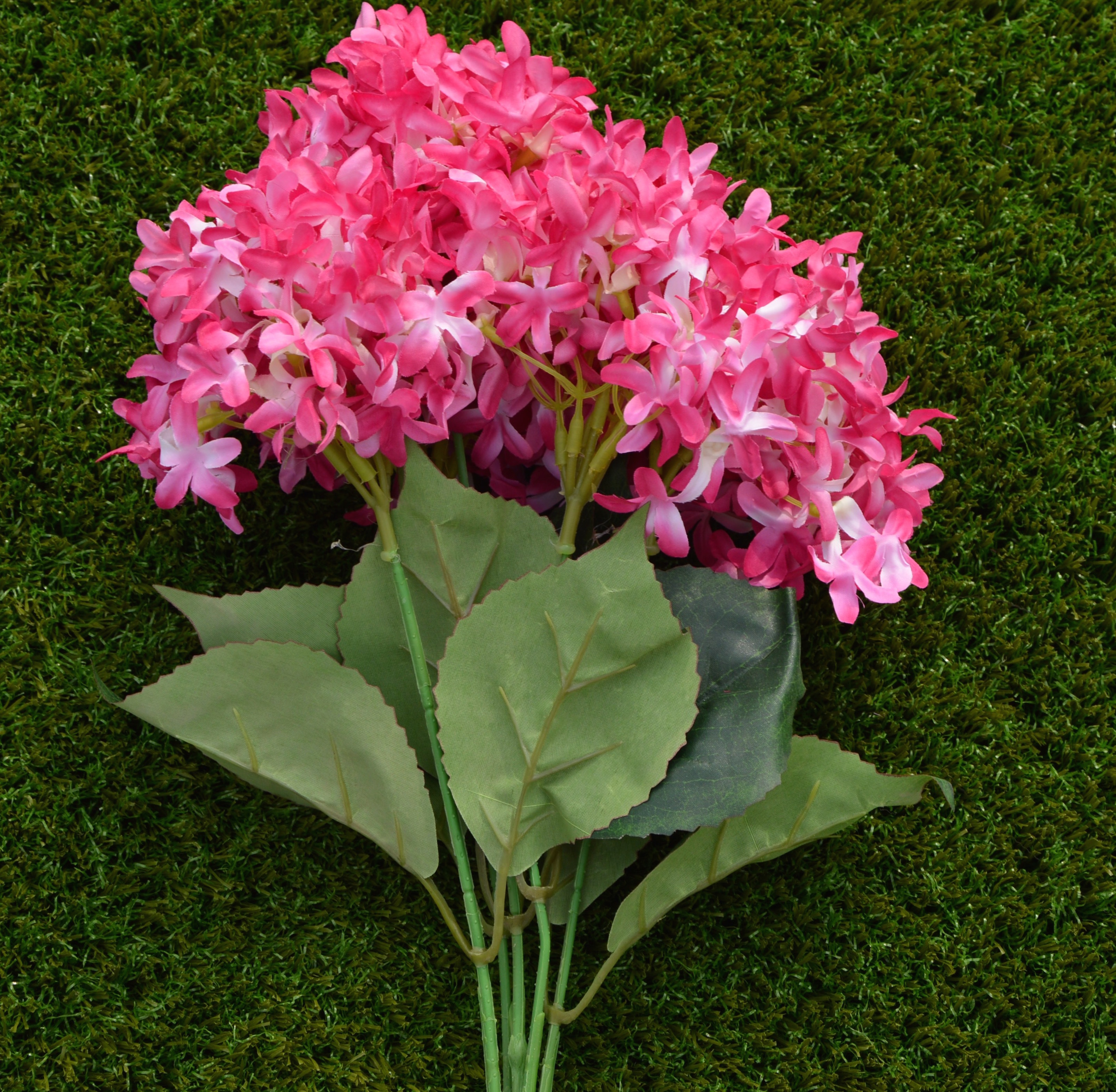 Artificial Flowers - Silk Material , 12 Inches Long Stems, White Color, Bundle Of 5 With Wire Stem Type