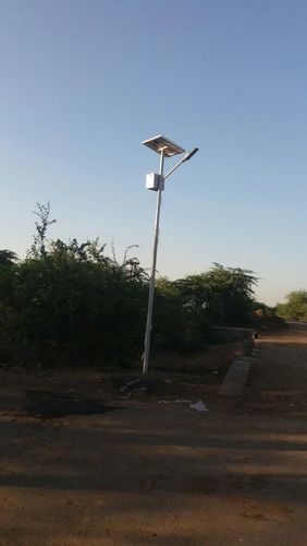 होल लाइट पोल