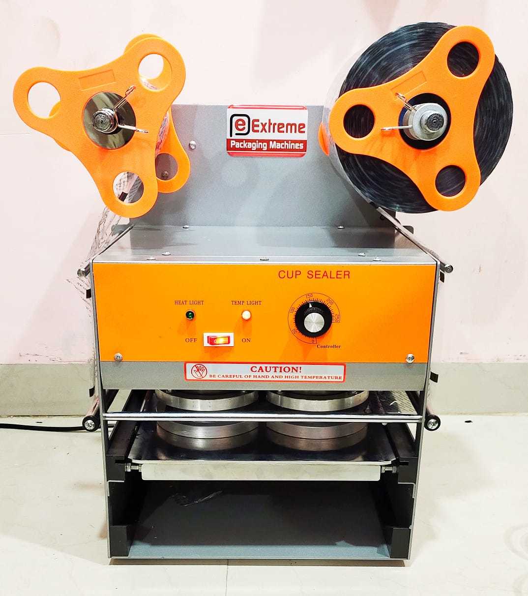 Extreme Cup Sealing Machine - Mild Steel, 490x220x460 Mm | 150â°c Temperature, Manual Operation, Double Head With Filler, 2000-3000 Pouch/hour Capacity