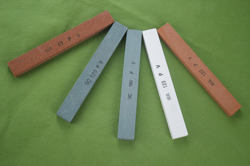 अपघर्षक छड़ें अनाज के आकार: 180