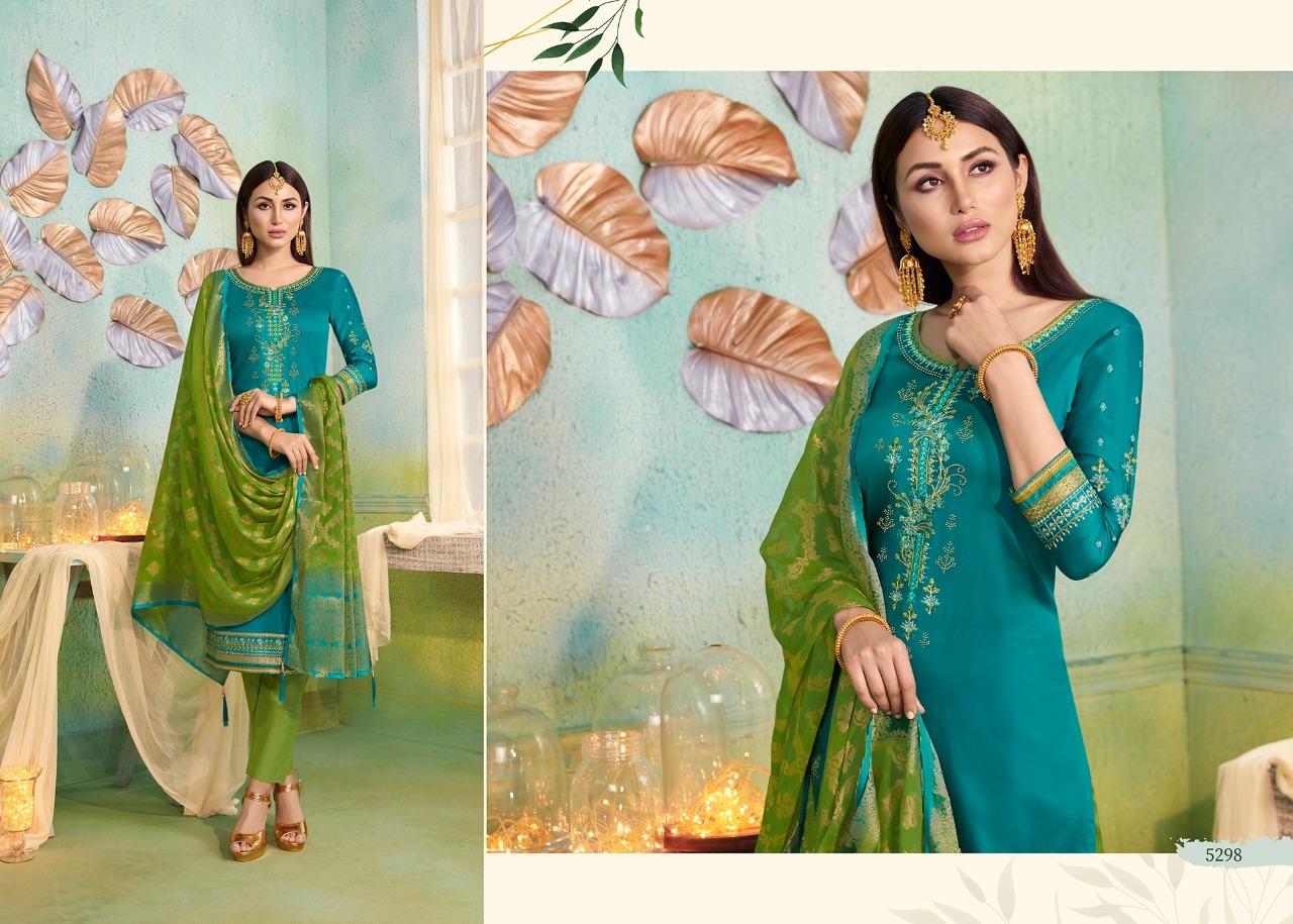 Jam Silk Swarovski Diamond With Sleeve Work Application: Women Material