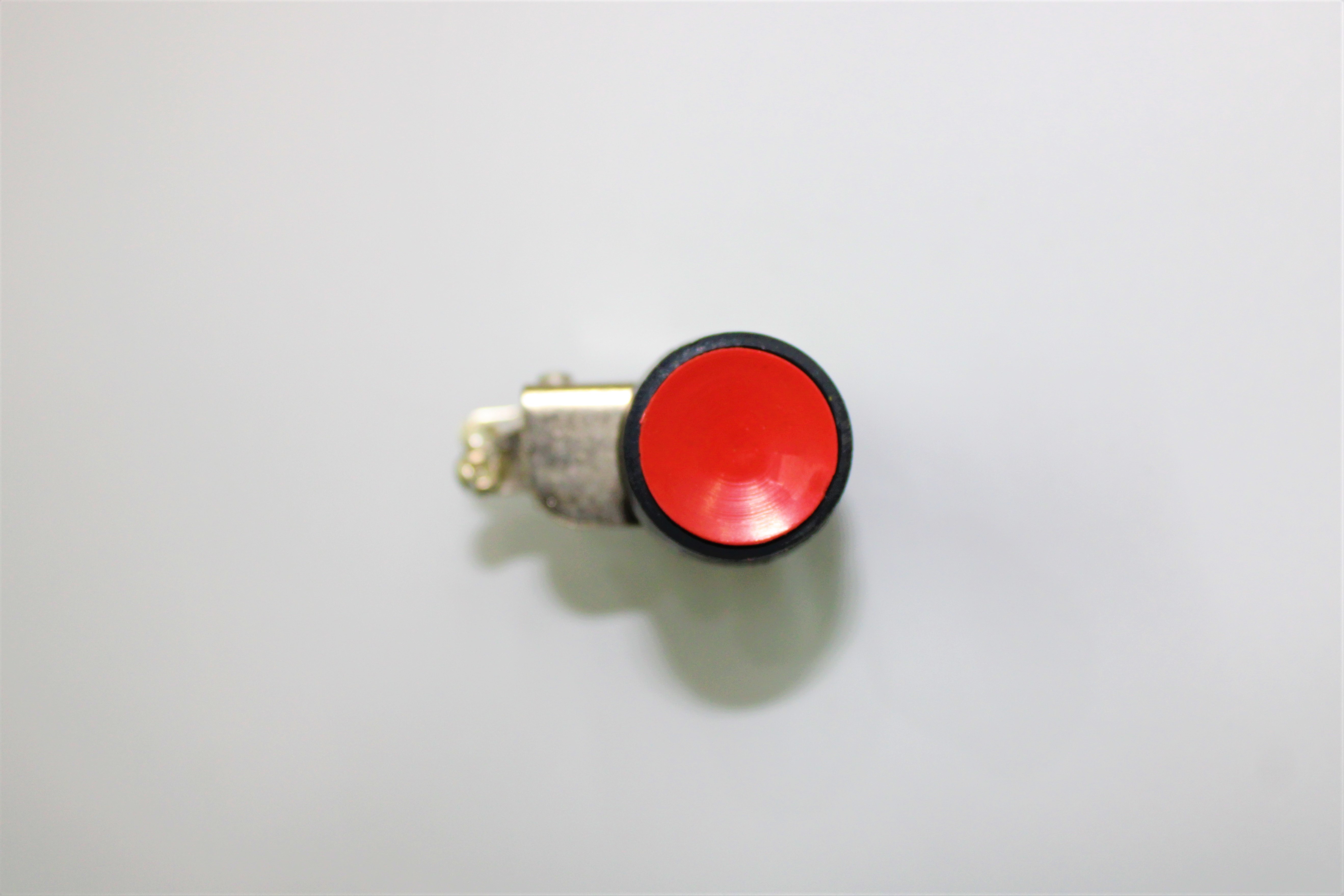 Micro Switch Thumb Push - Pbt Material, 5 Ampere Max Current | Heavy Iron Clamp, Nickle Plated Finish, Customizable Actuator Colors