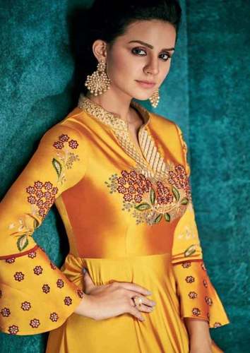 सिल्क रेडीमेड पार्टी वियर लॉन्ग गाउन कुर्ती