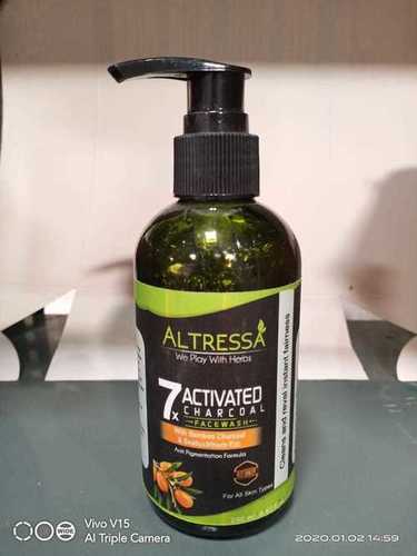 चारकोल फेस वॉश