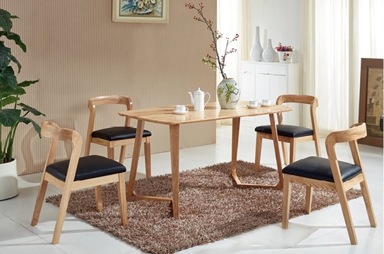 Dining Table - Solid Wood, Various Sizes Available, Elegant Design, Durable Finish, Perfect For Family Gatherings And Stylish Dining Rooms